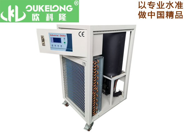 1匹風(fēng)冷箱式冷水機 產(chǎn)品特點