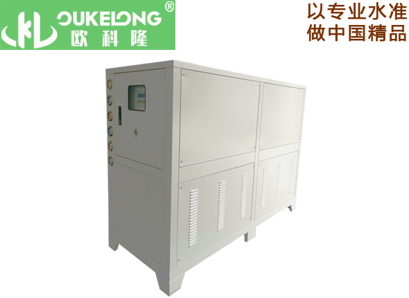 水冷箱式冷凍機（-20度出液）
